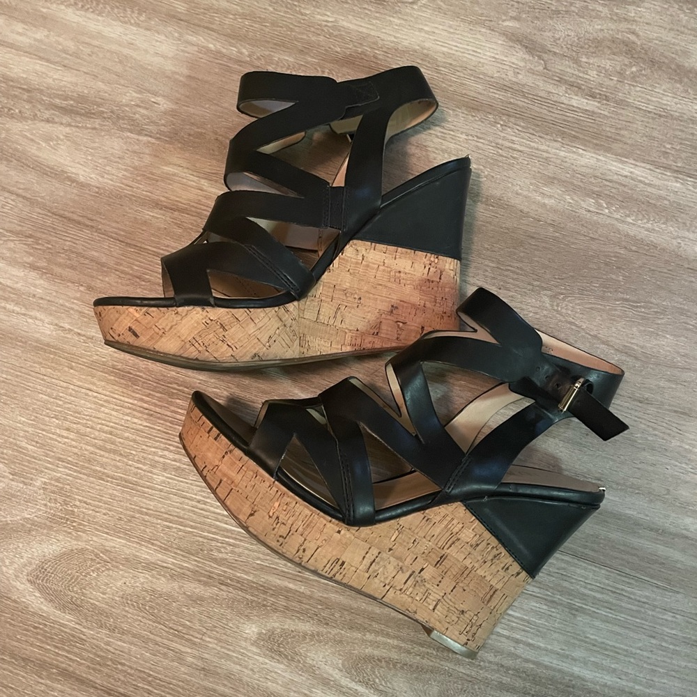 Guess Wedged Sandals Size 9